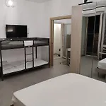 Casa Di Chiarina, Primo Piano E Piano Terra