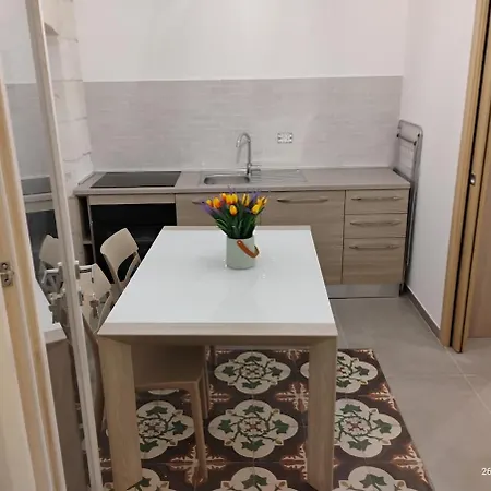 Casa Di Chiarina, Primo Piano E Piano Terra Apartamento
