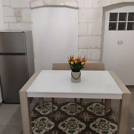 Casa Di Chiarina, Primo Piano E Piano Terra Apartamento
