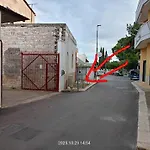 Casa Di Chiarina, Primo Piano E Piano Terra Apartment *